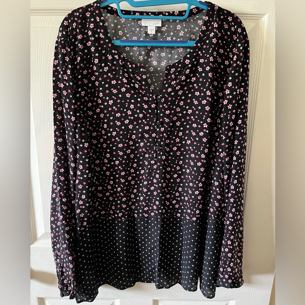 1
J. Jill Ditsy Floral Blouse Top Black White Pink Long Sleeve Plus Size XLarge